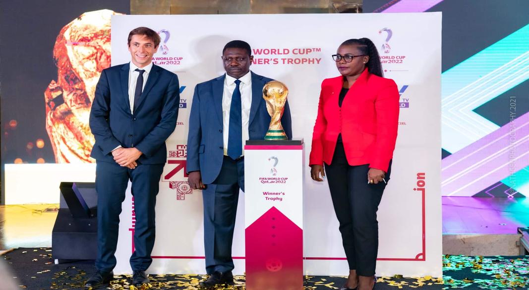 New World TV, le groupe togolais devenu acteur incontournable de la diffusion des grandes compétitions de football en Afrique, redessinant le paysage audiovisuel sportif continental