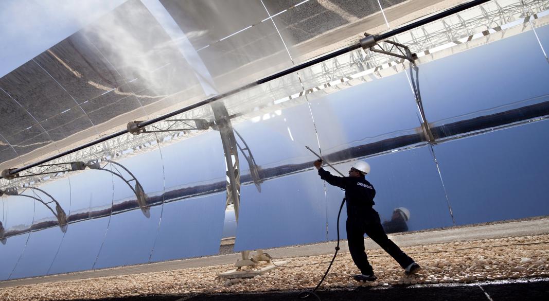 Les infrastructures solaires développées par Masdar, un pilier stratégique du mix énergétique égyptien visant à accroître la part des renouvelables dans la production électrique nationale